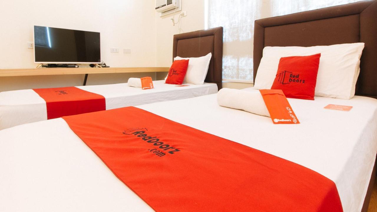 Reddoorz Plus @ A Rita Street San Juan San Juan  Екстер'єр фото