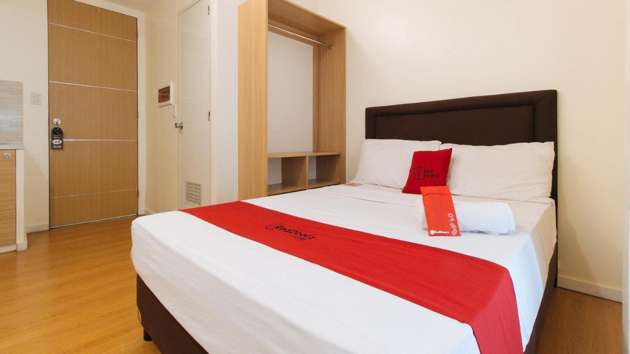 Reddoorz Plus @ A Rita Street San Juan San Juan  Екстер'єр фото